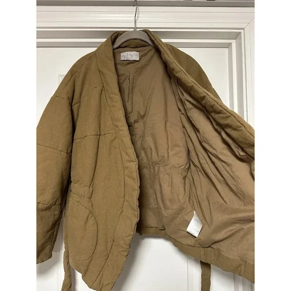 545, Women's Quilted Wrap Coat/Jacket, Khaki Green, Size Small - Picture 4 of 8